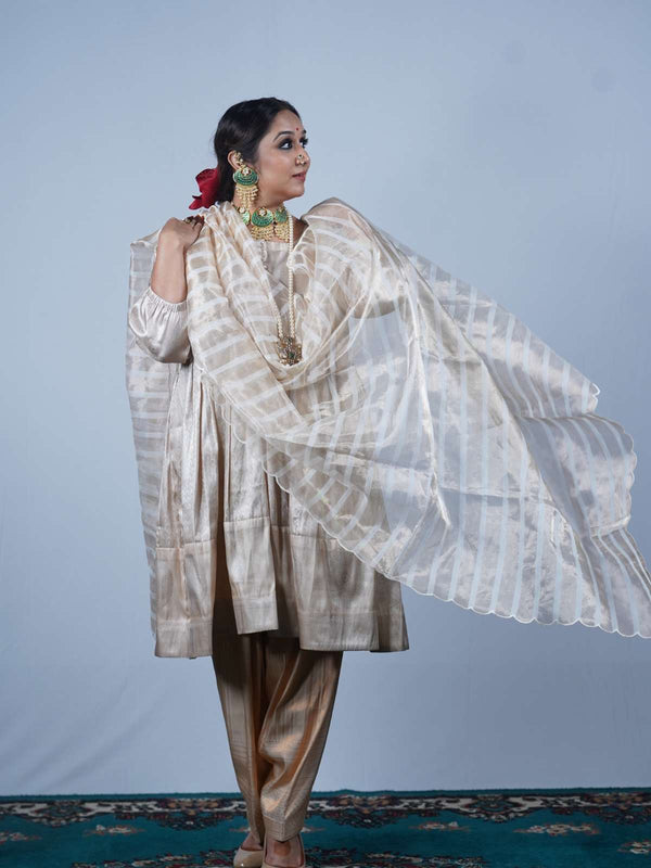 kurta and salwar set