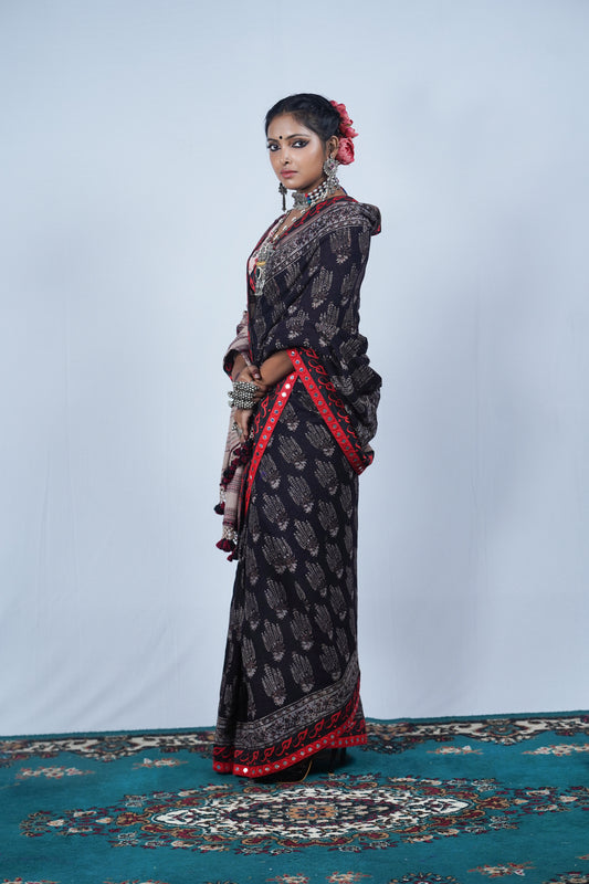 handspun organic kela jute silk saree from Kutch
