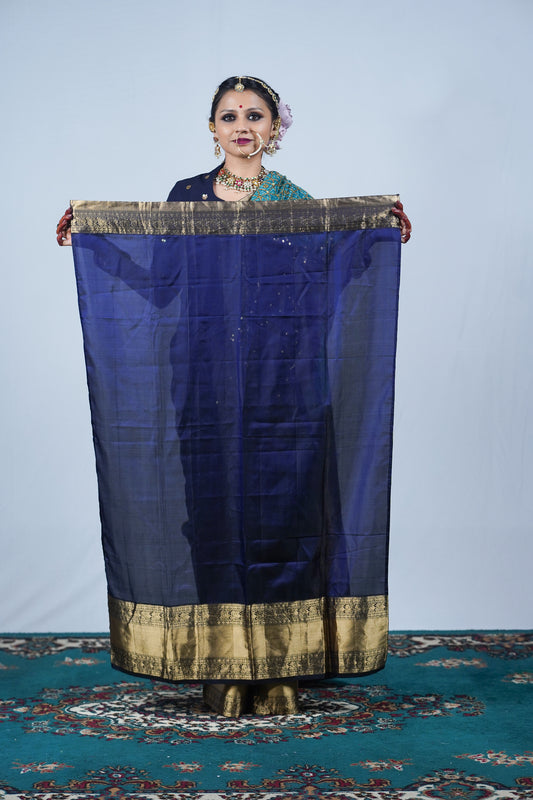 Hand woven embroidered Kanjiveeram silk saree