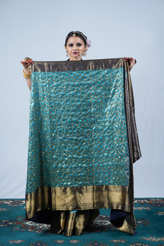 Hand woven embroidered Kanjiveeram silk saree