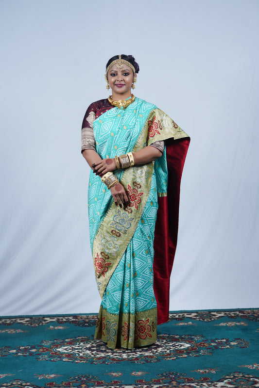 beautiful handcrafted bandhani saree