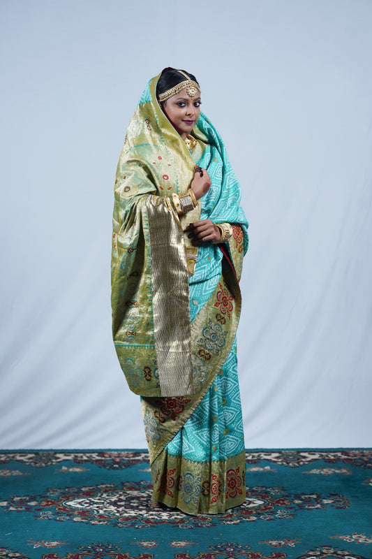 beautiful handcrafted bandhani saree