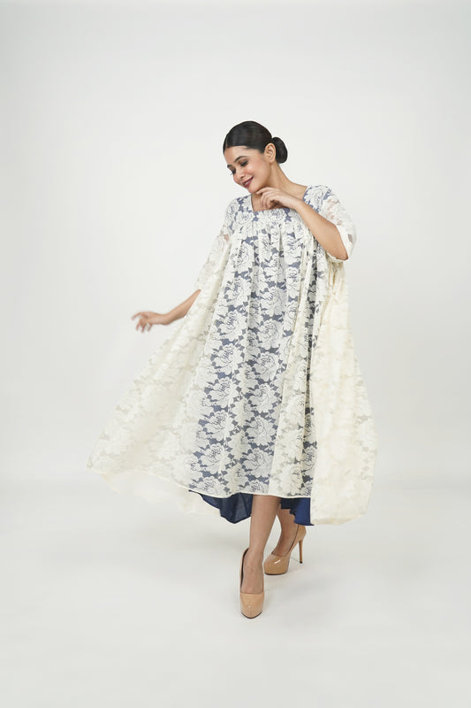 One size fits all dress