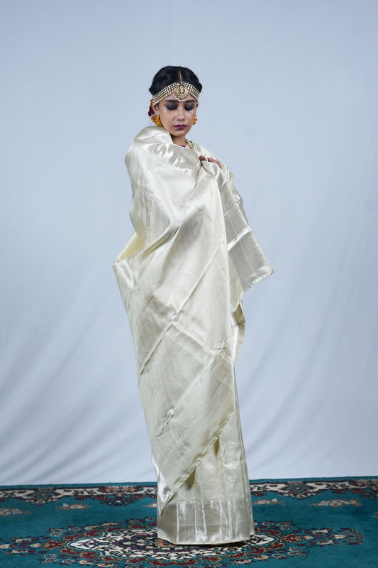Handwoven Kanjiveeram silk saree