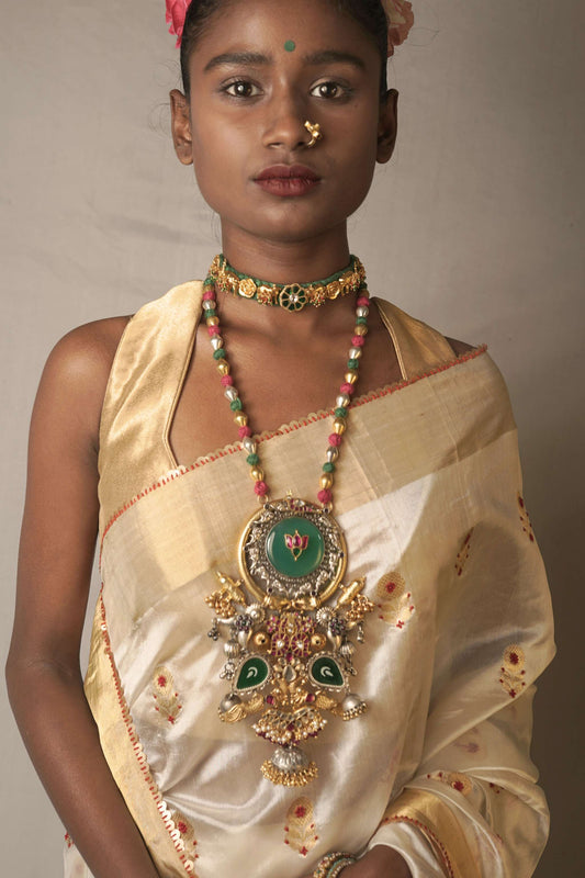 Designer silver neckpiece
