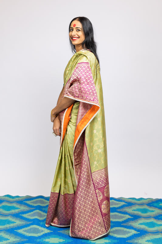 Handwoven benarsi saree
