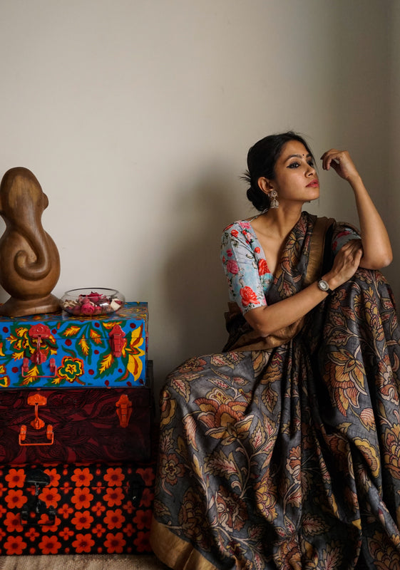 Hand painted grey coloured Kalamkari benarsi hussar silk saree