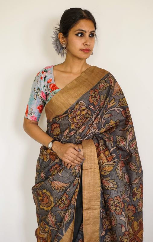 Hand painted grey coloured Kalamkari benarsi hussar silk saree