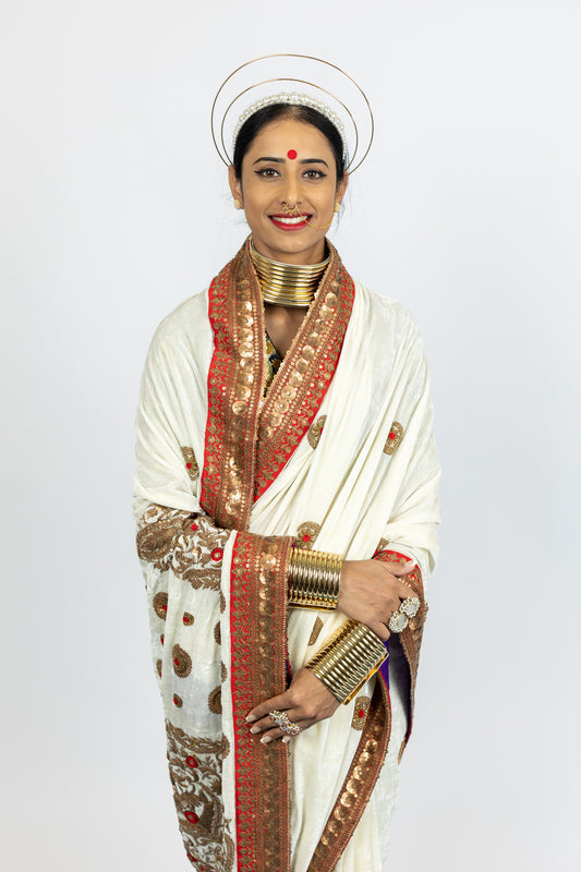 Hand Embroidered Saree by Ayush Kejriwal