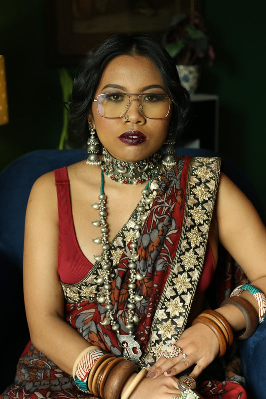Statement vintage silver neckpiece.