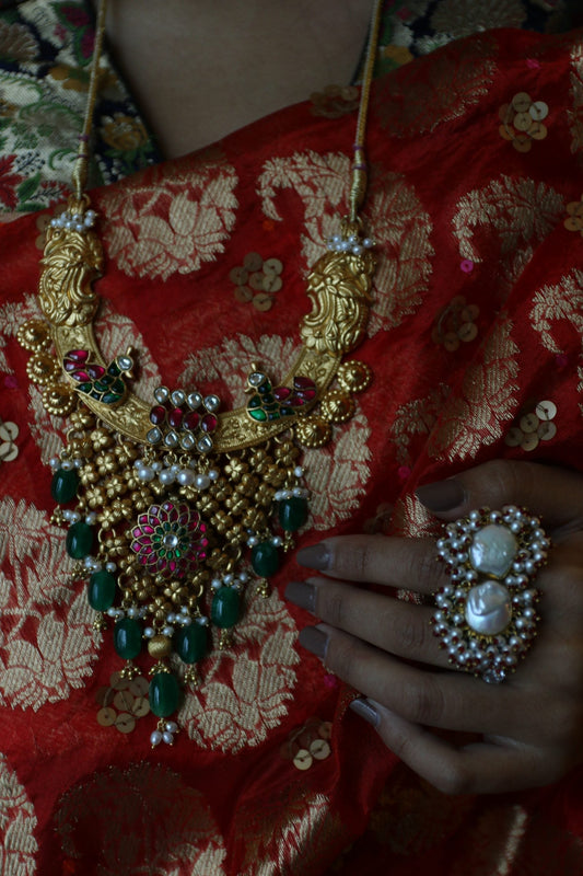 Unique Neckpiece by Ayush Kejriwal