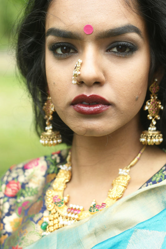 Unique Neckpiece by Ayush Kejriwal