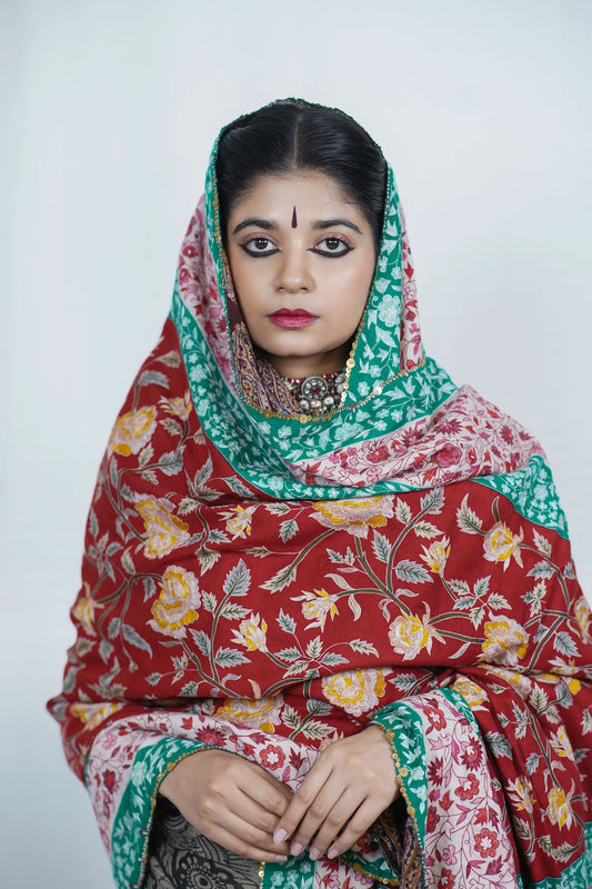 Handcrafted Pashmina shawl