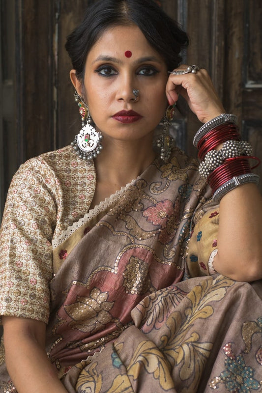 Indian ethnic wedding wear designer jewellery