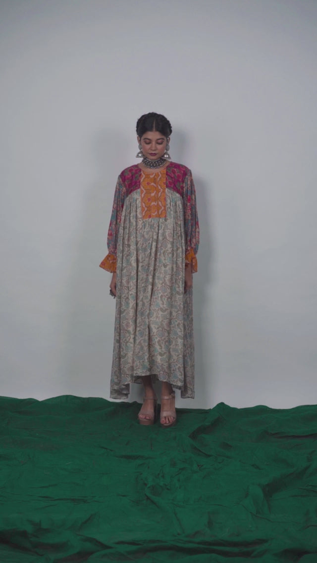 Ethnic Dress by Ayush Kejriwal