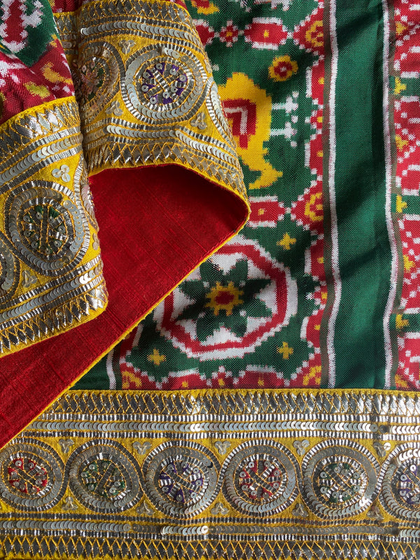  double ikkat handwoven hand embroidered patan patola silk saree