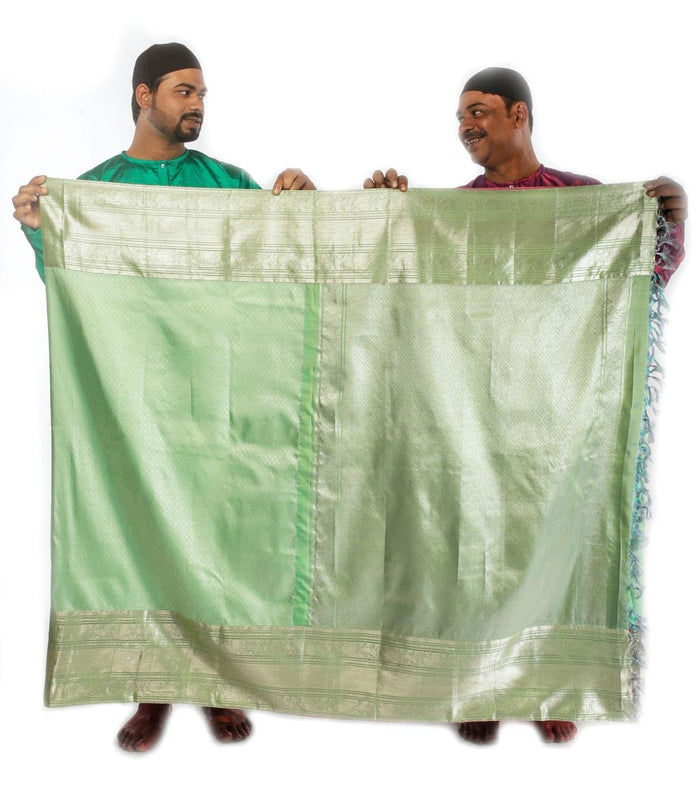 Hand woven Kanjiveram mint green silk saree